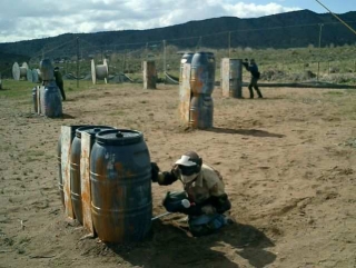  Paintball mitten in der Natur